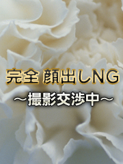 䂤